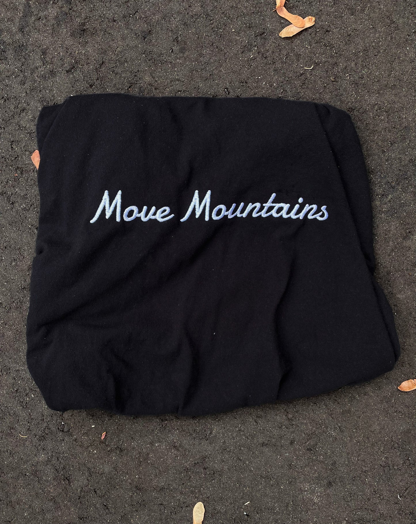 Move Mountains - Midnight Black T-Shirt